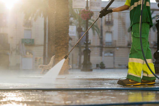 Best Gas Station Cleaning  in Howey In The Hills, FL